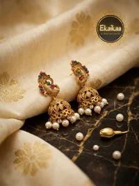 Jimiki Earring thumbnail 1