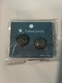 Earring thumbnail 10
