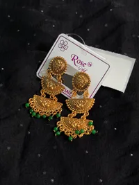 Earring thumbnail 4