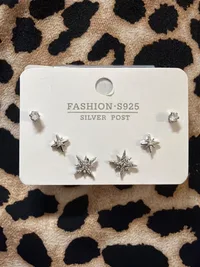 Earring thumbnail 4