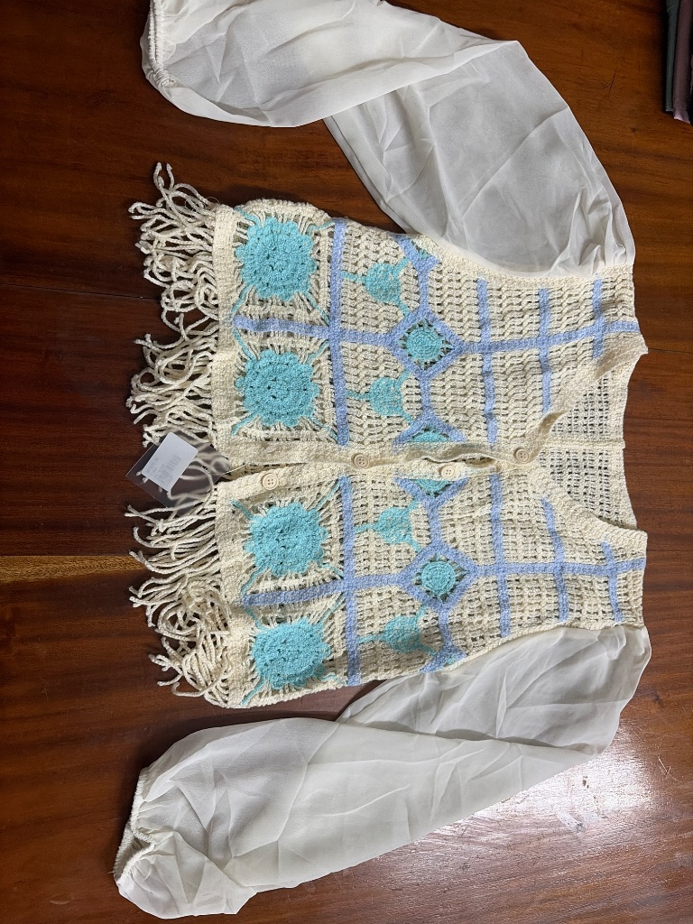 Tops - Image 22