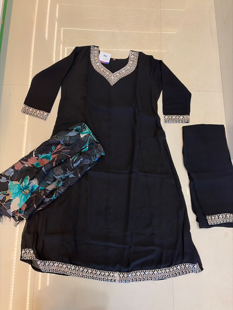 Salwar Set - Image 9