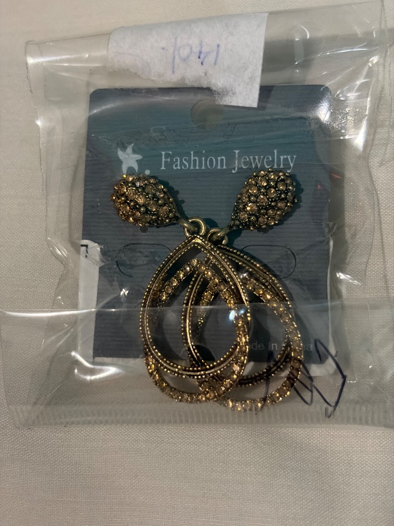 Earring - Image 9
