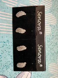 Earring thumbnail 2