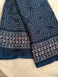 Modal Saree thumbnail 8