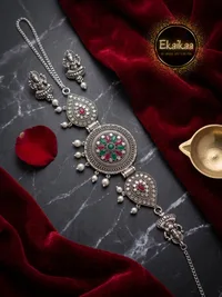 Necklace Set thumbnail 2