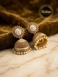 Jimiki Earring thumbnail 1
