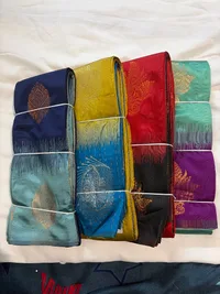 Saree thumbnail 3