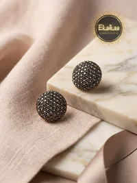Earring thumbnail 5