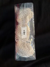 Lace thumbnail 2