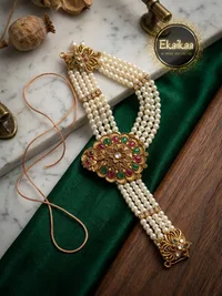 Mala Earring Set thumbnail 1
