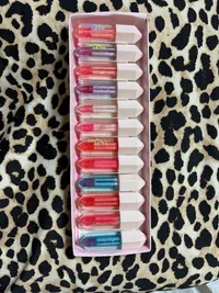 Lip Gloss thumbnail 4