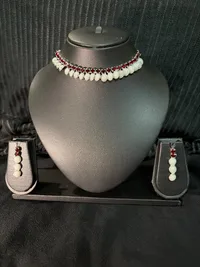 Mala Earring Set thumbnail 2