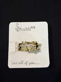 Finger Ring thumbnail 3