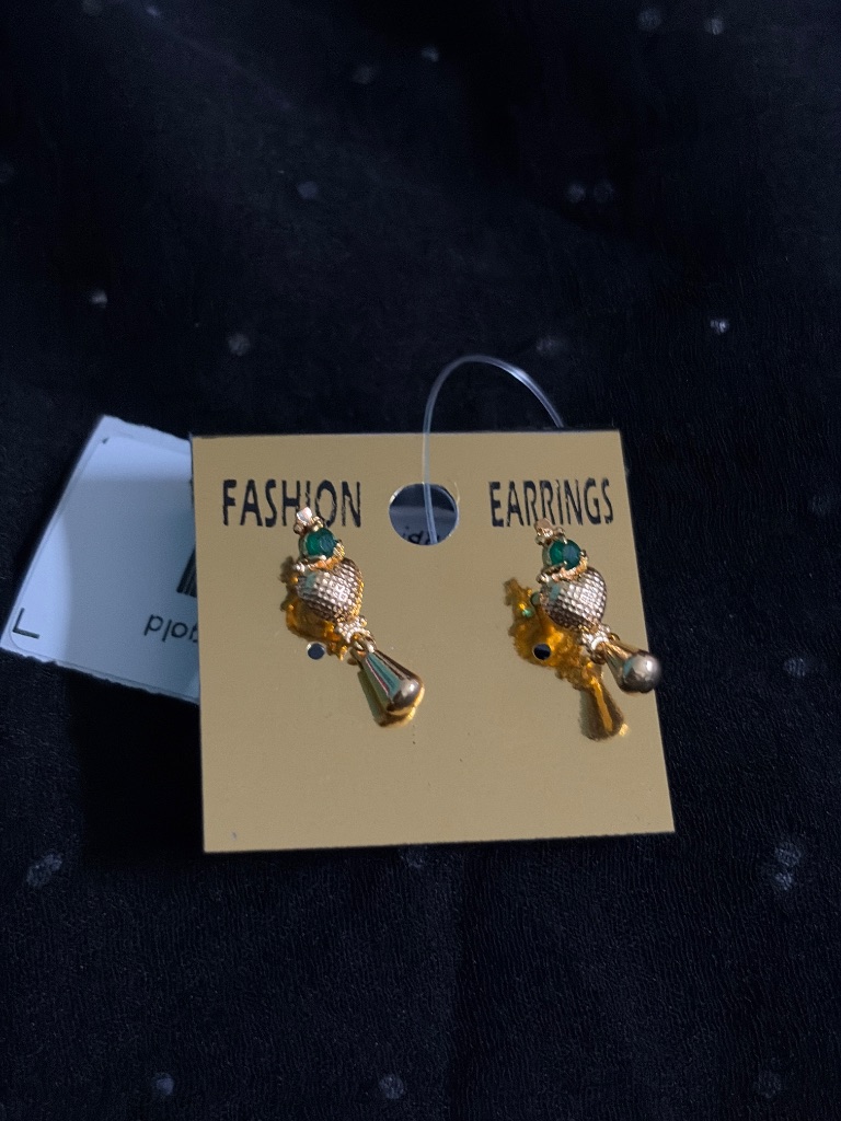 Gold Earring - Image 7