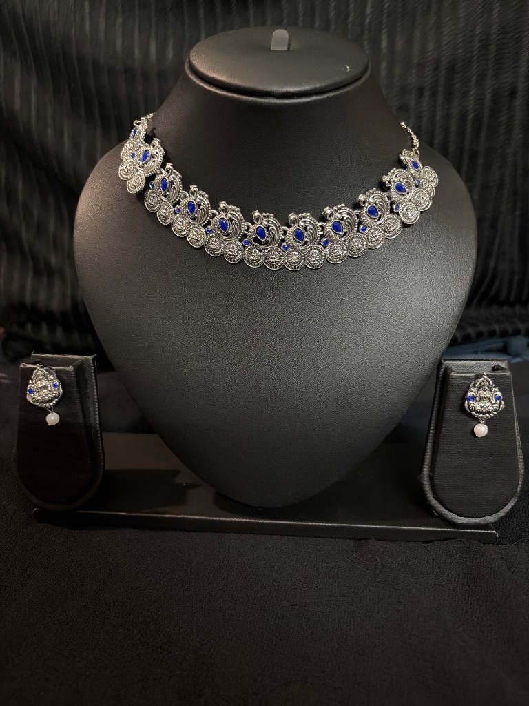 Necklace Set - Image 6