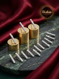 Nose Pin thumbnail 1