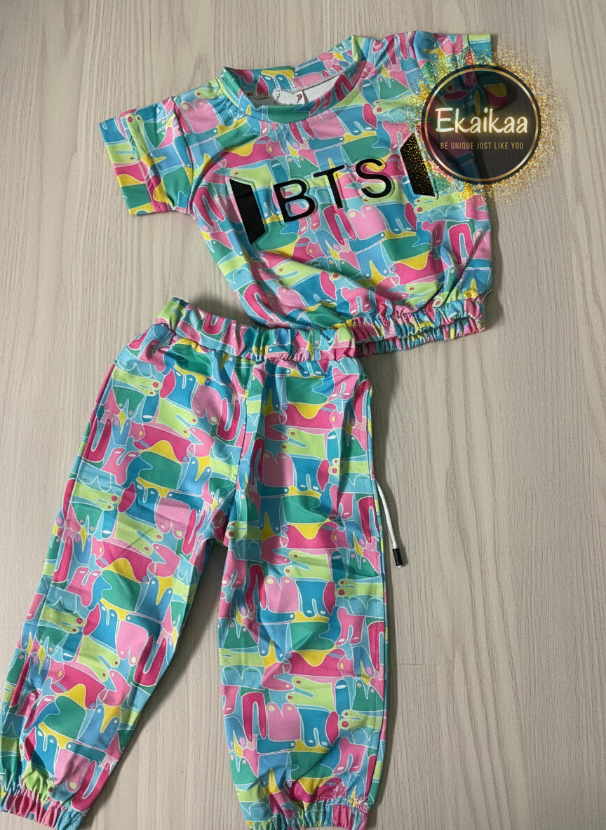 Girls Top and Bottom - Image 8