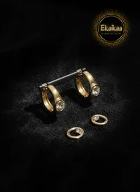 Earring thumbnail 3