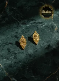 Gold Earring thumbnail 2