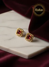 Gold Earring thumbnail 4