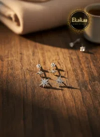 Earring thumbnail 1
