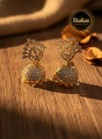 Earring thumbnail 1