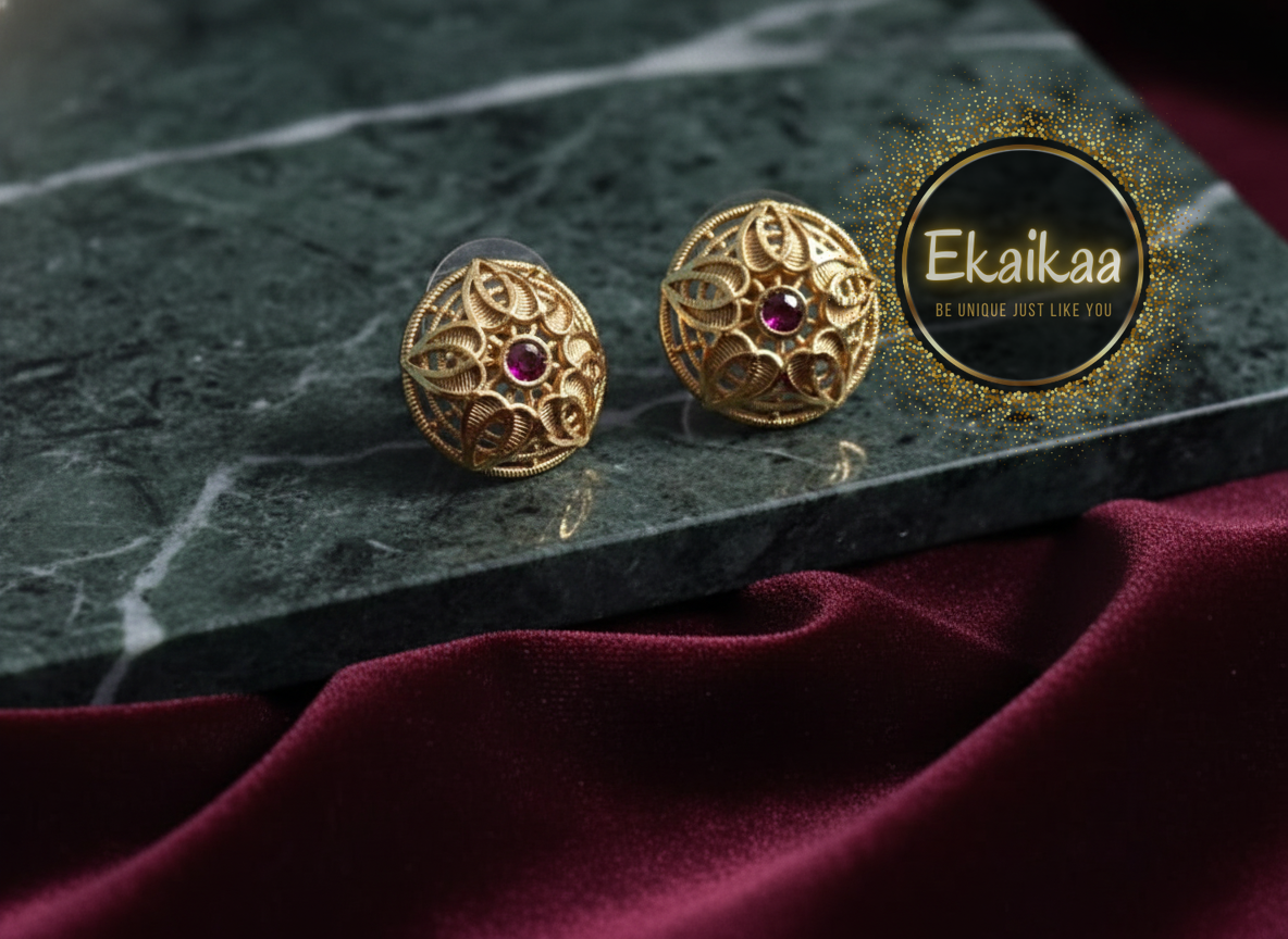 Gold Earring - Image 6