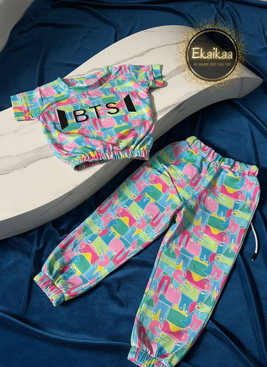 Girls Top and Bottom - Image 11