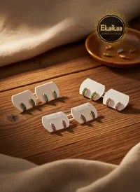 Earring thumbnail 1