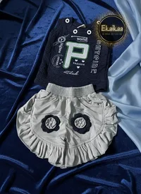 Top & Shorts thumbnail 15