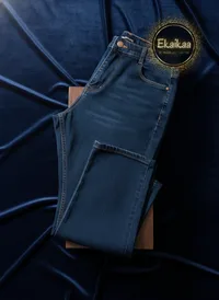 Jeans thumbnail 15
