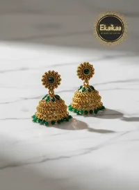 Earring thumbnail 6