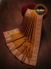 Saree thumbnail 10