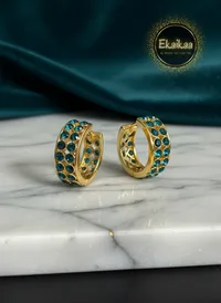 Earring thumbnail 4