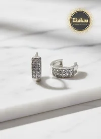 Earring thumbnail 2