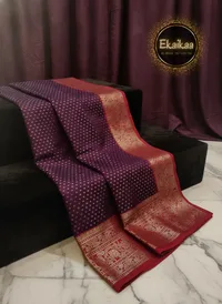 Saree thumbnail 7
