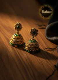 Earring thumbnail 2