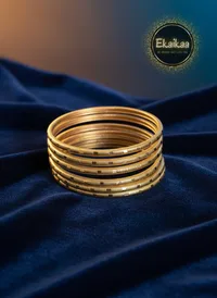 Golden Bangle 2.6 thumbnail 1