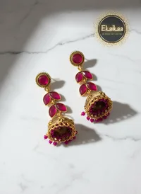 Earring thumbnail 5