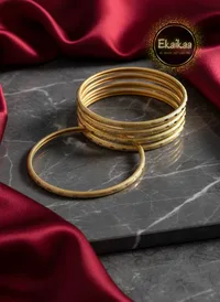 Golden Bangle 2.4 thumbnail 1