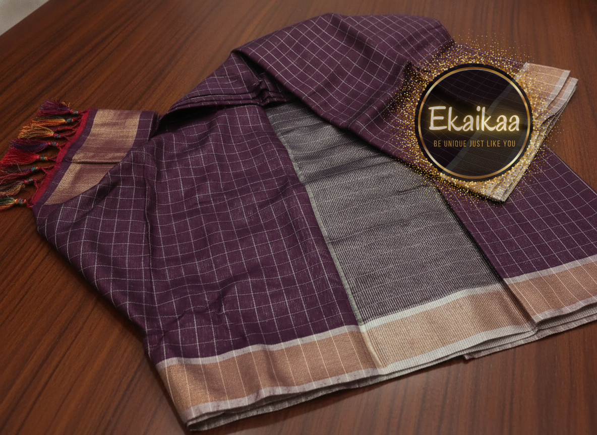 Check Saree - Image 4