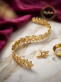 Bracelet thumbnail 1