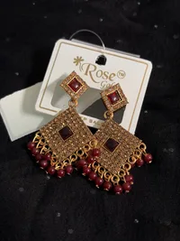 Earring thumbnail 8