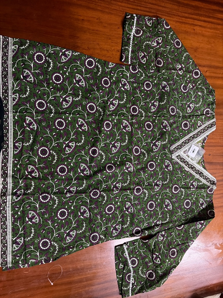 Tops - Image 34