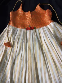 Frock thumbnail 3