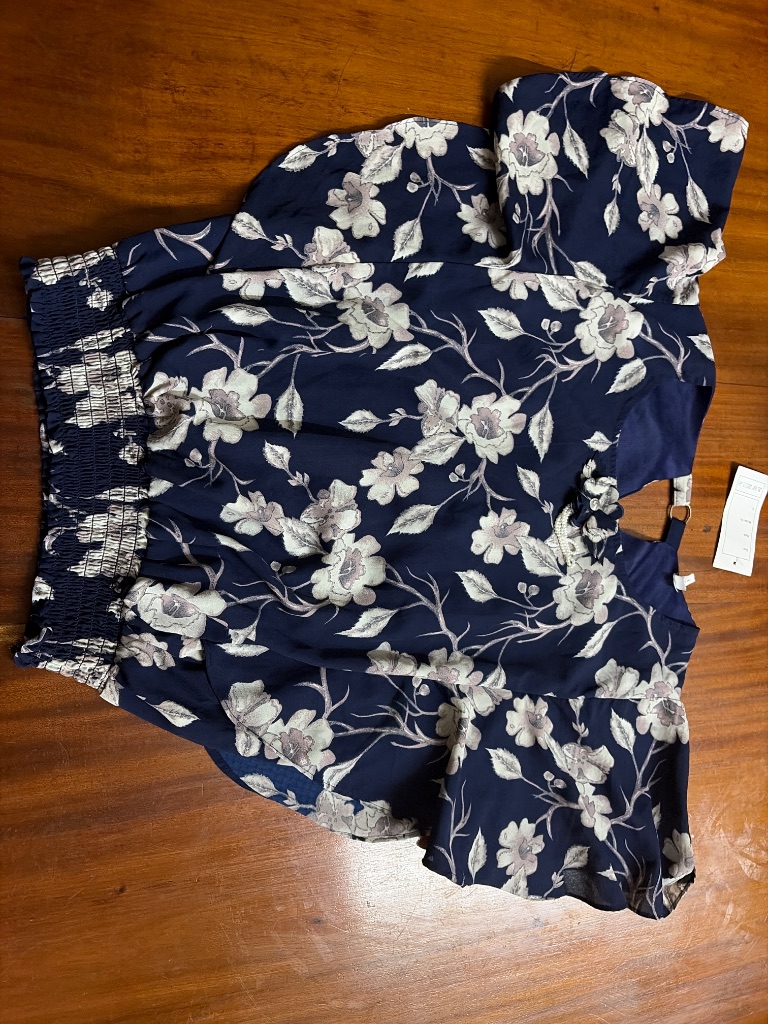 TOPS - Image 21