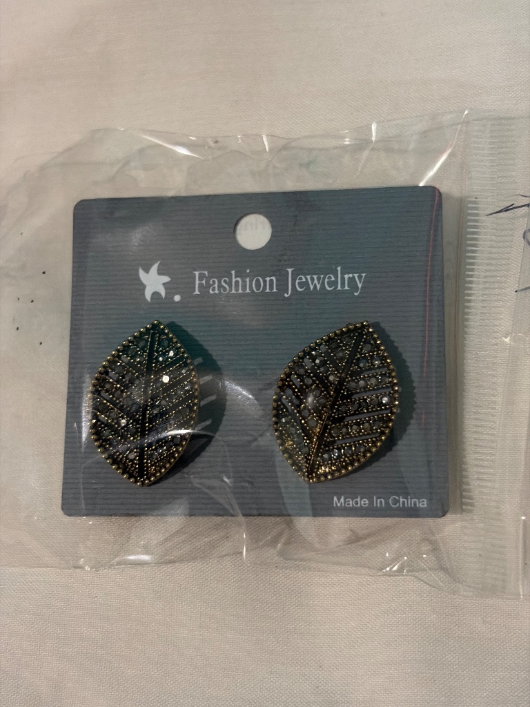 Earring - Image 8