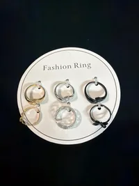 Ring thumbnail 2
