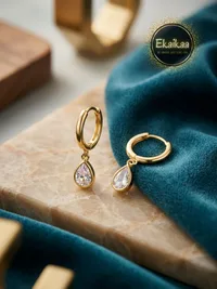 Earring thumbnail 2